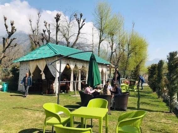 Sojourn Cottages Pahalgām エクステリア 写真