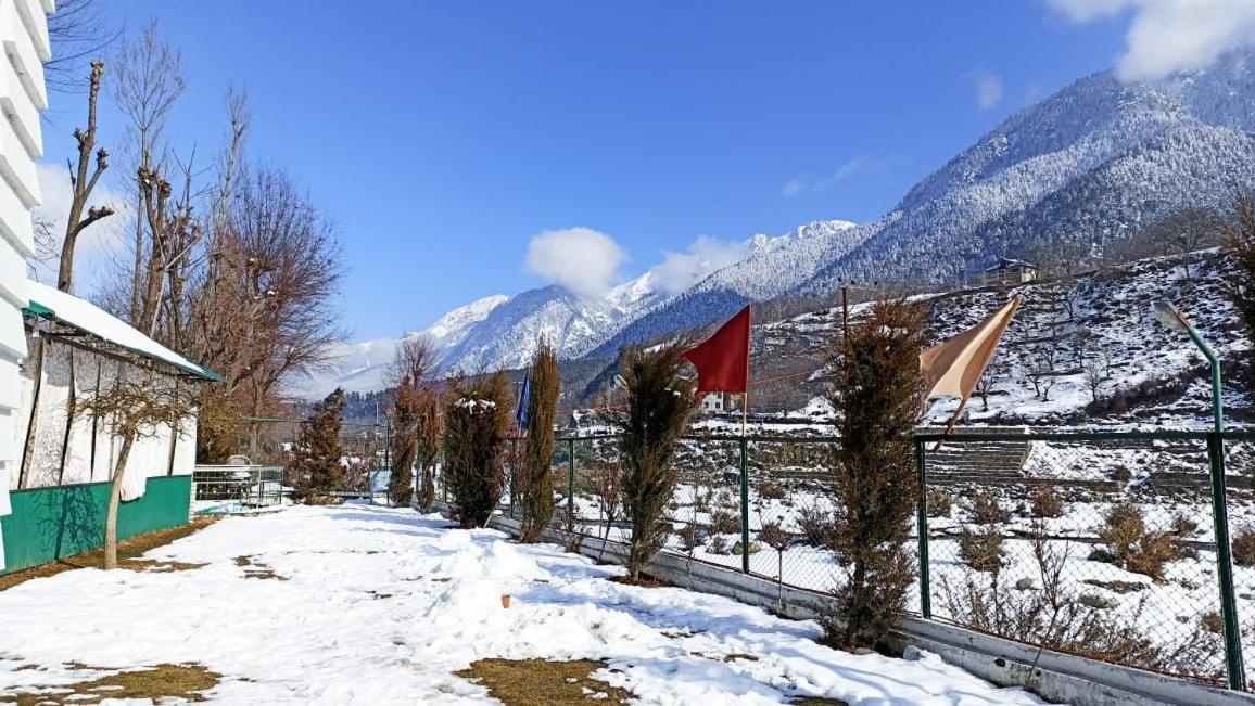 Sojourn Cottages Pahalgām エクステリア 写真